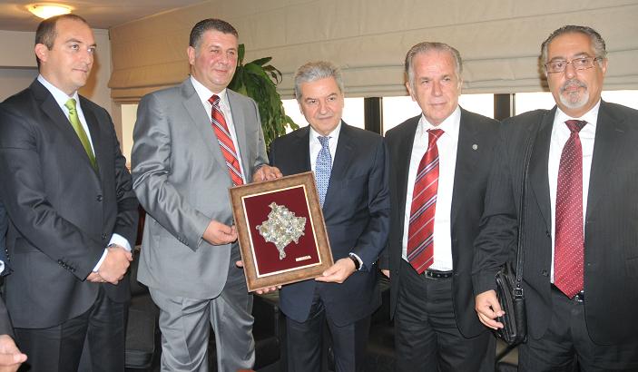 İzmir İşadamları Kosova ile İşbirliğe Hazır